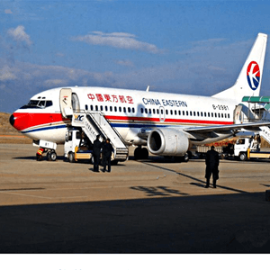 瑷珲航空邮寄航空快运业稳步发展的原因是什么？
